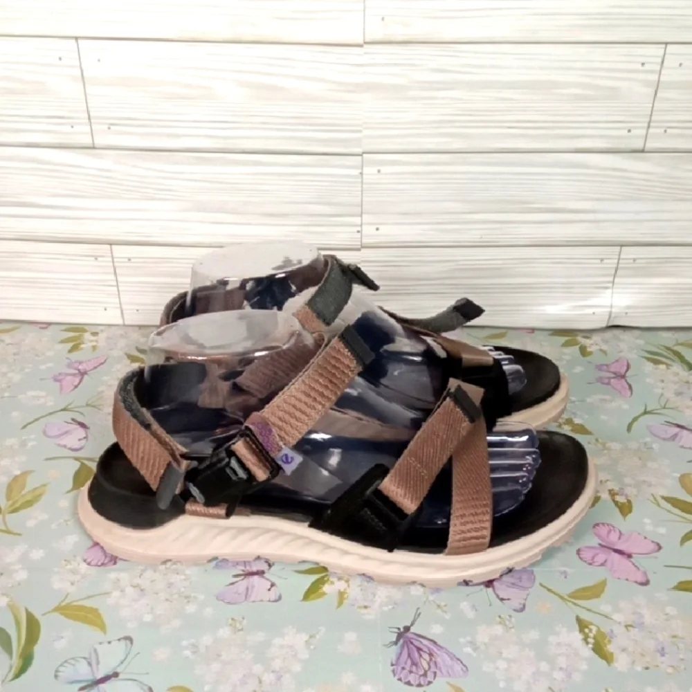 Ecco Exowrap 3S Sandals 3 Strap Closure Hiking Waterproof Womens 9-9.5